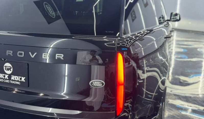 
								Land Rover Range Rover 2023 – P530 V8 full									