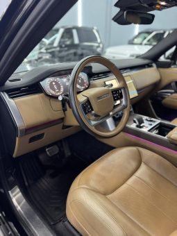 
										Land Rover Range Rover 2023 – P530 V8 full									