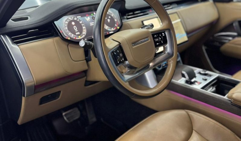 
								Land Rover Range Rover 2023 – P530 V8 full									