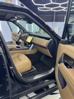 
										Land Rover Range Rover 2023 – P530 V8 full									