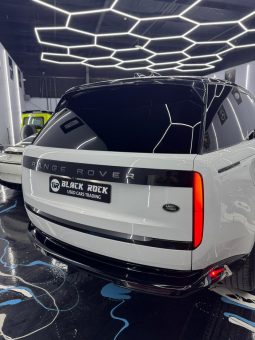 
										Land Rover Range Rover 2023 – P530 V8 full									