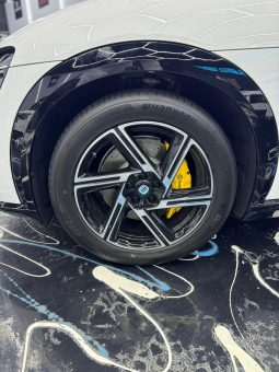 
										New 2025 Xiaomi YU7 MAX – Electric AWD full									
